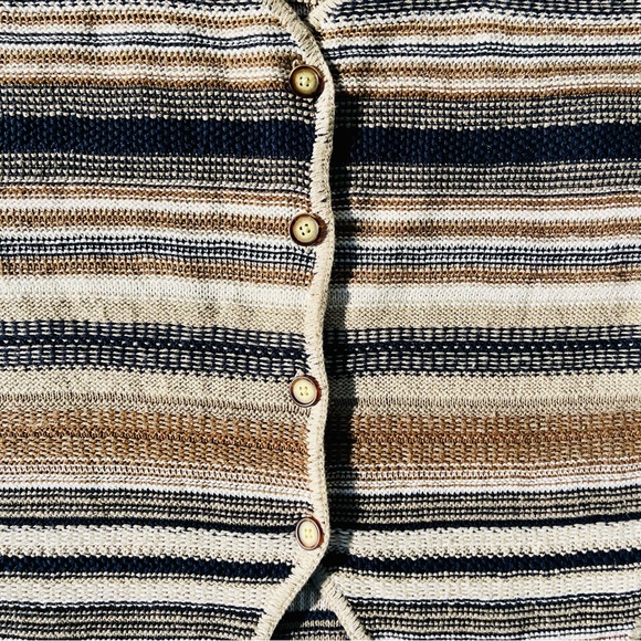 Men’s Vintage Nineties Tan Navy Striped Sleeveless Sweater Vest Unisex Size L - Picture 3 of 7